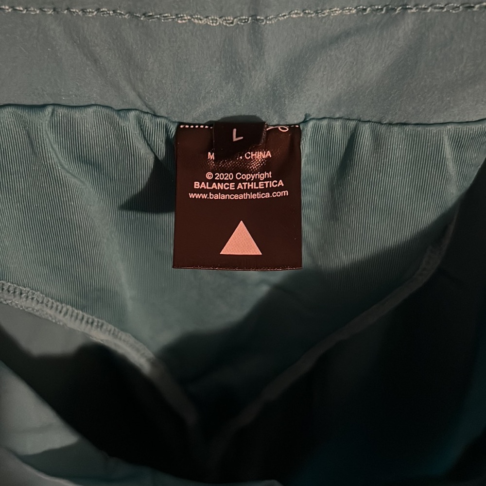 Balance athletica breeze shorts - Picture 5 of 6